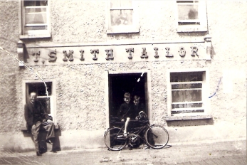 Smith's Tailor